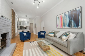 Brilliant Downtown Chicago 3-Bedroom Condominium